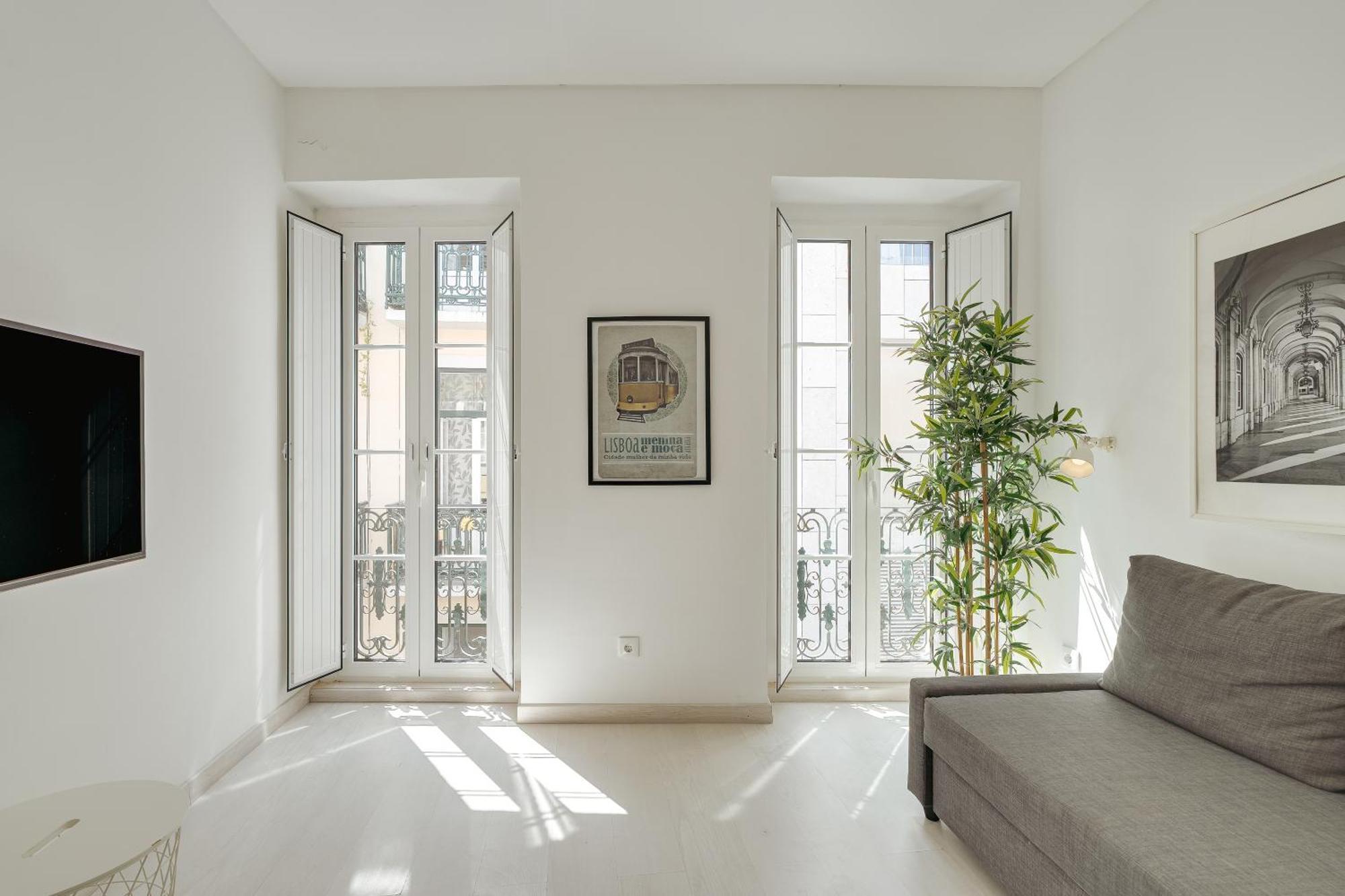 Apartamento Hostwise - Stylish Flat Near Bica Elevator *